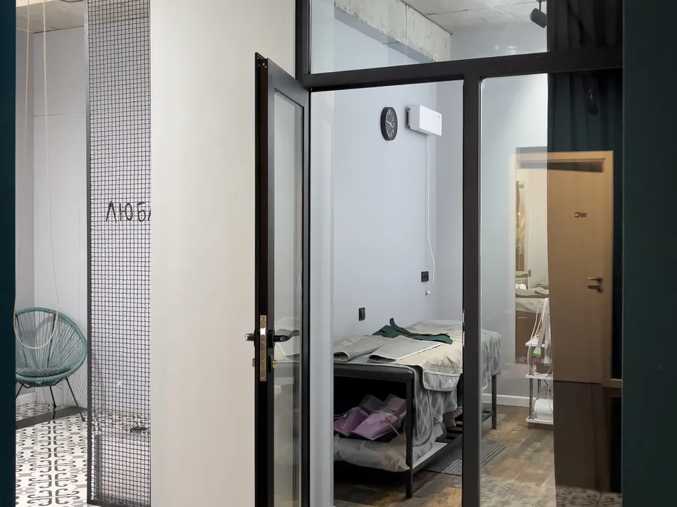 Pressotherapy room