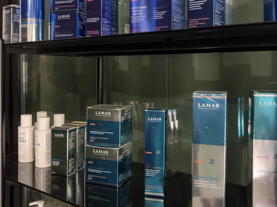 Professional skincare display